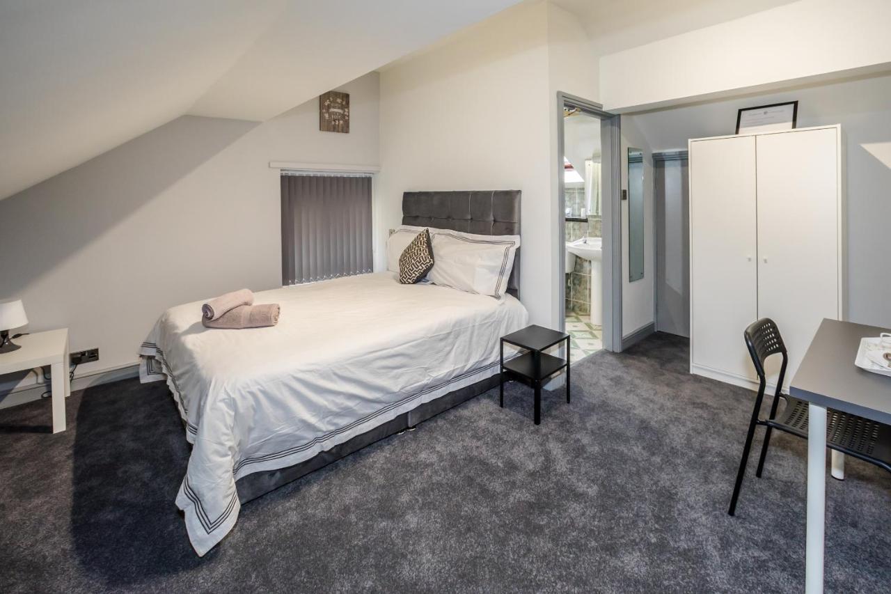 Huddersfield Central Lodge Eksteriør bilde