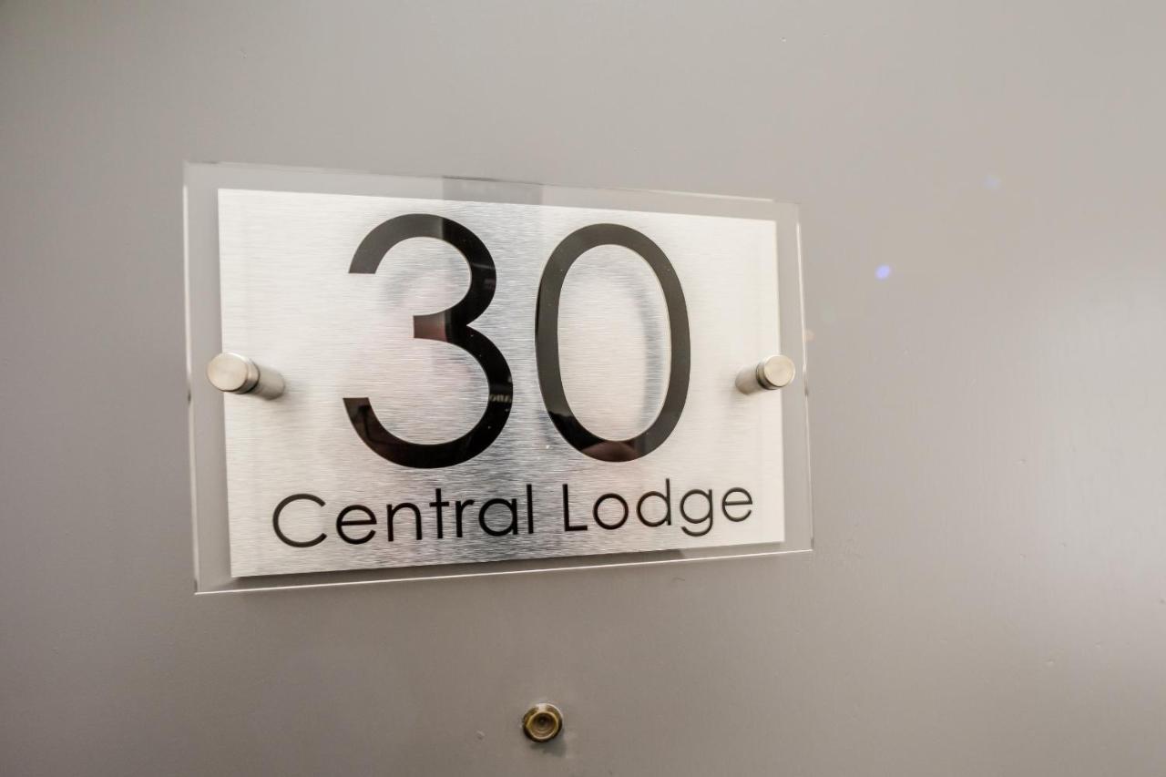 Huddersfield Central Lodge Eksteriør bilde