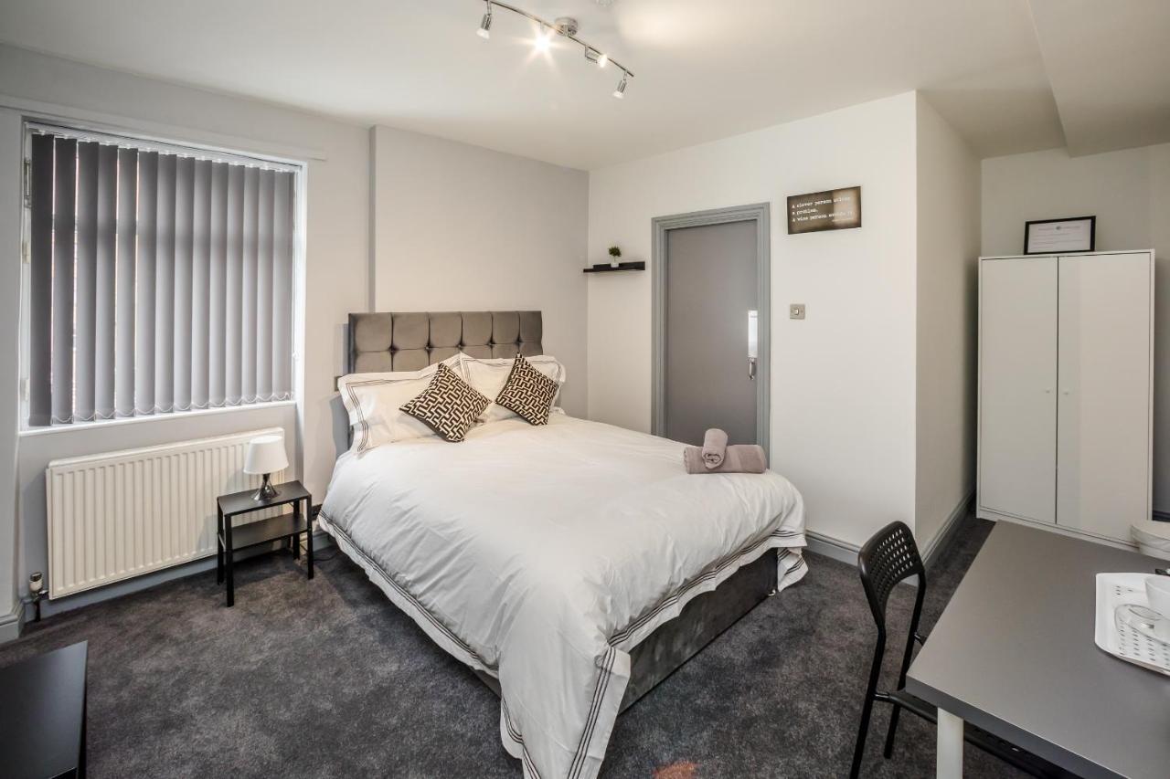 Huddersfield Central Lodge Eksteriør bilde